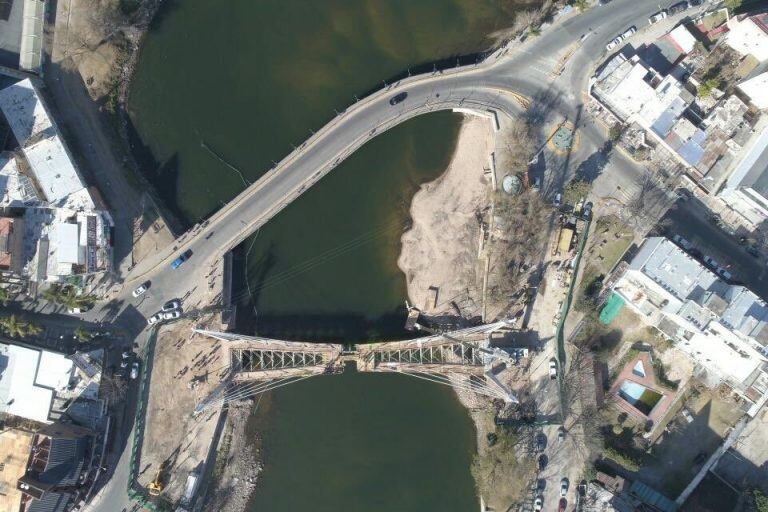 Puente Peatonal en Villa Carlos Paz.