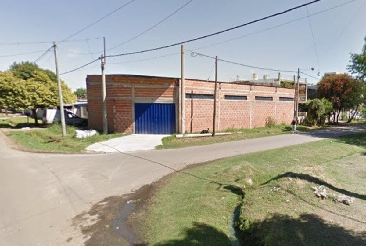 Taxista se resistió a un robo y terminó con lesiones en una muñeca y en un hombro