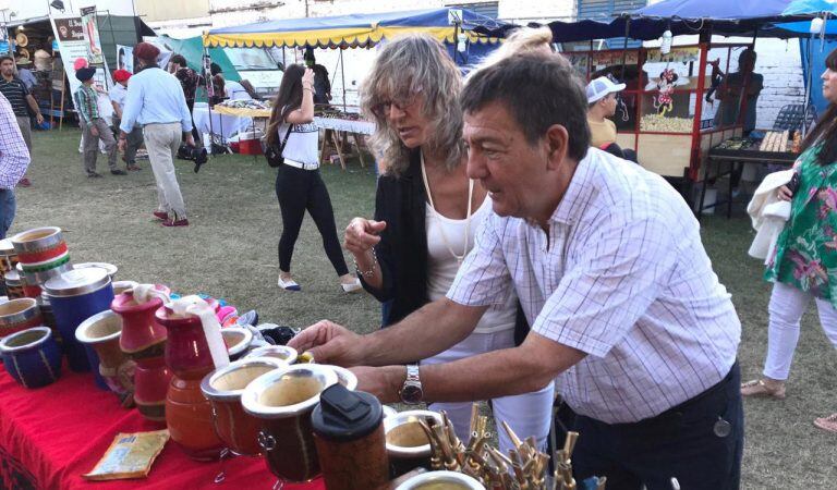 Las autoridades recorrieron los stands (Gobierno de La Pampa)