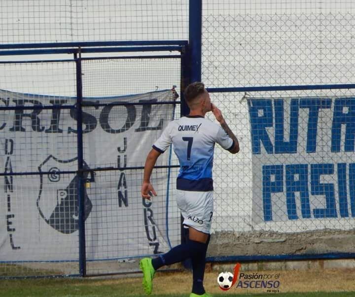 Elías Palacios, el delantero de Juniors que buscará este fin de semana pasar a la próxima ronda del torneo Federal C. (Foto Gentileza Pasión por el Ascenso).