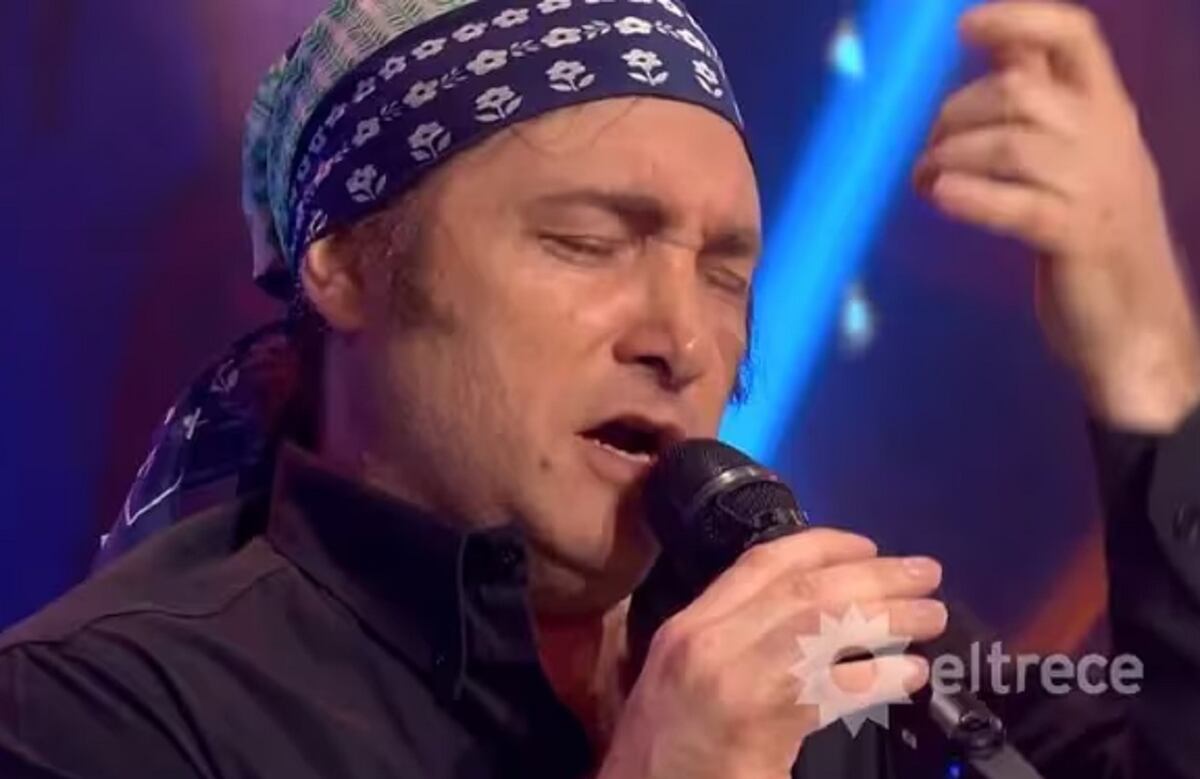 Javier Milei en el Luna Park: ¿cuáles son las canciones que cantará y a qué hora se presenta?