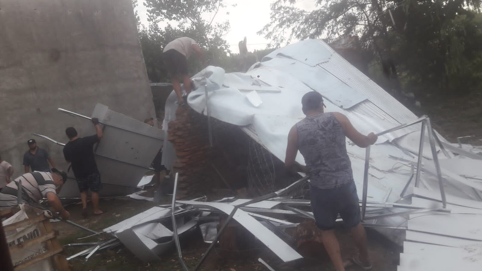 Templo destrozado por temporal