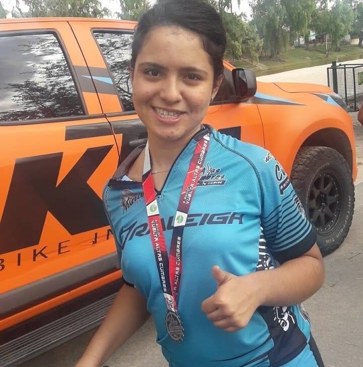 Giovanna Loiudice, la rosarina que no tiene límites y la rompe en ciclismo.