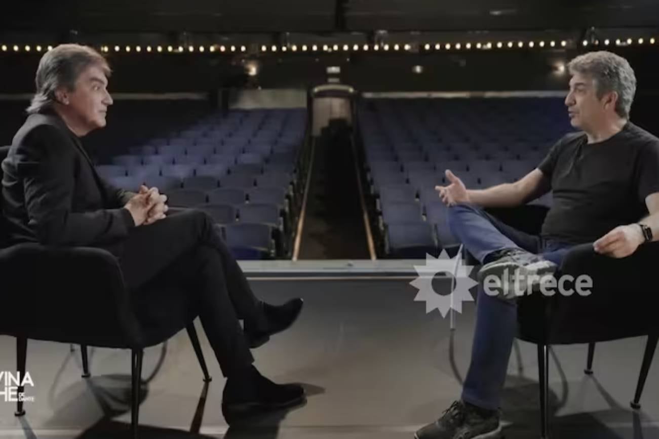 Dante Guebel y Ricardo Darín, durante la entrevista emitida en "La divina noche de Dante". (Captura)