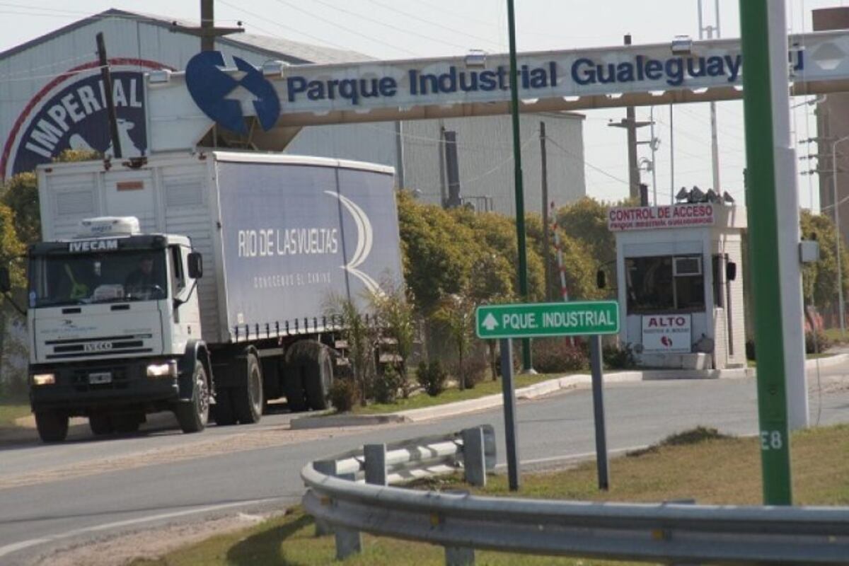 Crisis económica en el Parque Industrial de Gualeguaychú: Imperial Cord, ofrece a sus empleados retiro voluntario