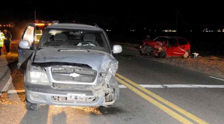 La camioneta venía zigzagueando, según testigos (La Arena)