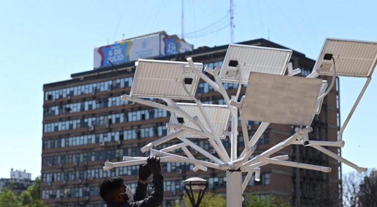 Árbol solar en la ciudad de Córdoba (Municipalidad de Córdoba)