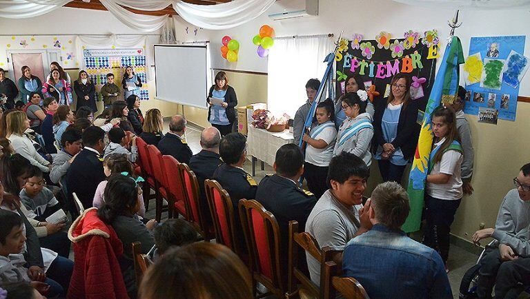 Día del Maestro en la Escuela Especial Stella Maris
(Foto: Gaceta Marinera)