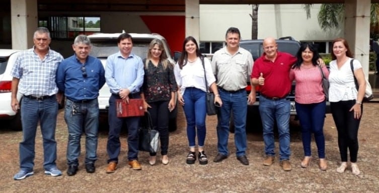 Claudio Filippa cuando presentó su lista de candidatos a concejales en Iguazú. (CIMECO)