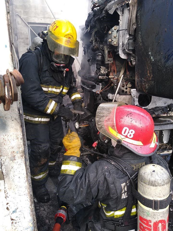 Explosión de un tanque de gas oil de un camion en Arroyito