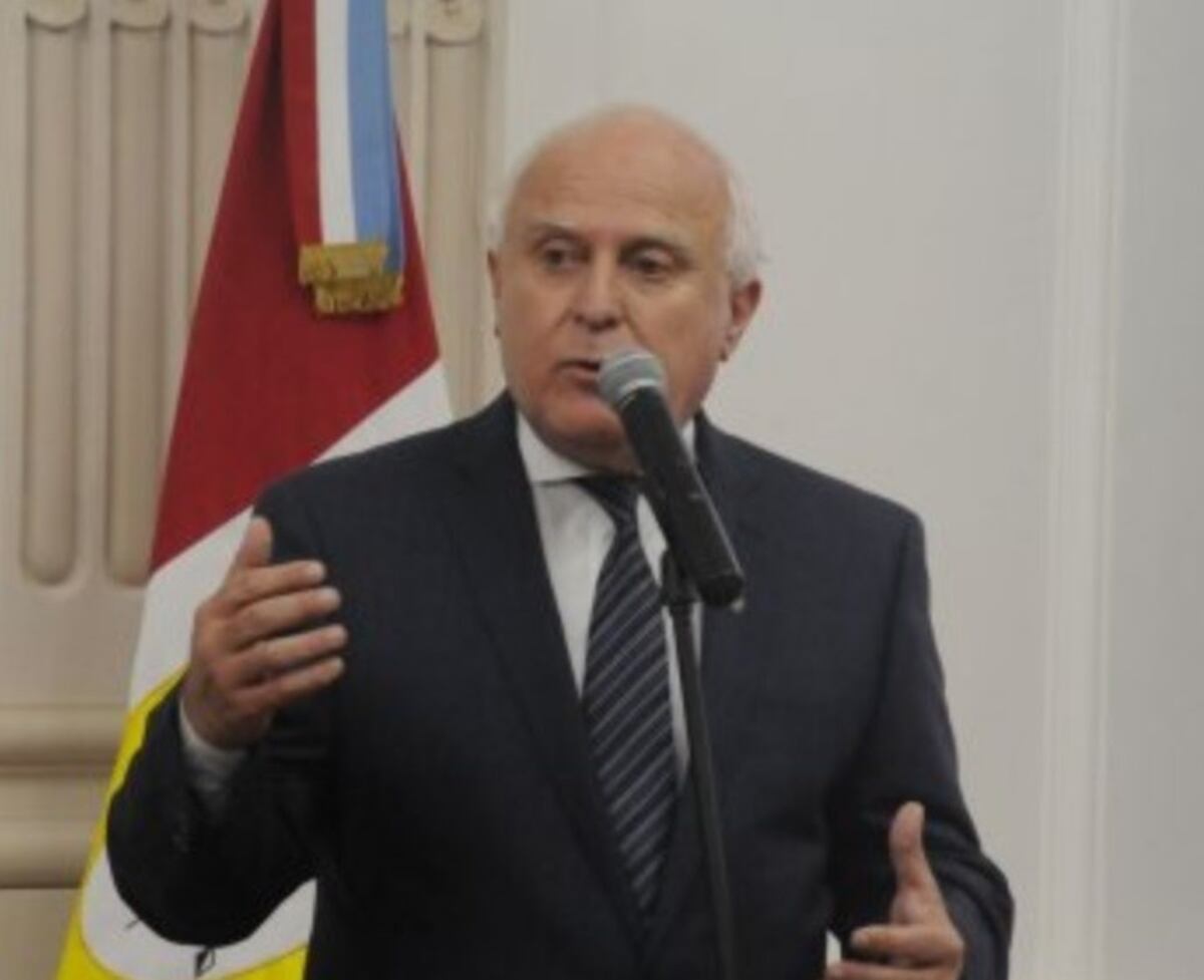 El proyecto de reforma constitucional será presentado el próximo lunes en la Legislatura