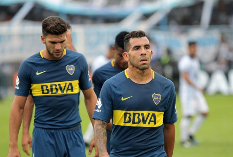 Carlos Tevez no hizo declaraciones tras el partido ante Atlético Tucumán.. / AFP PHOTO / Walter Monteros