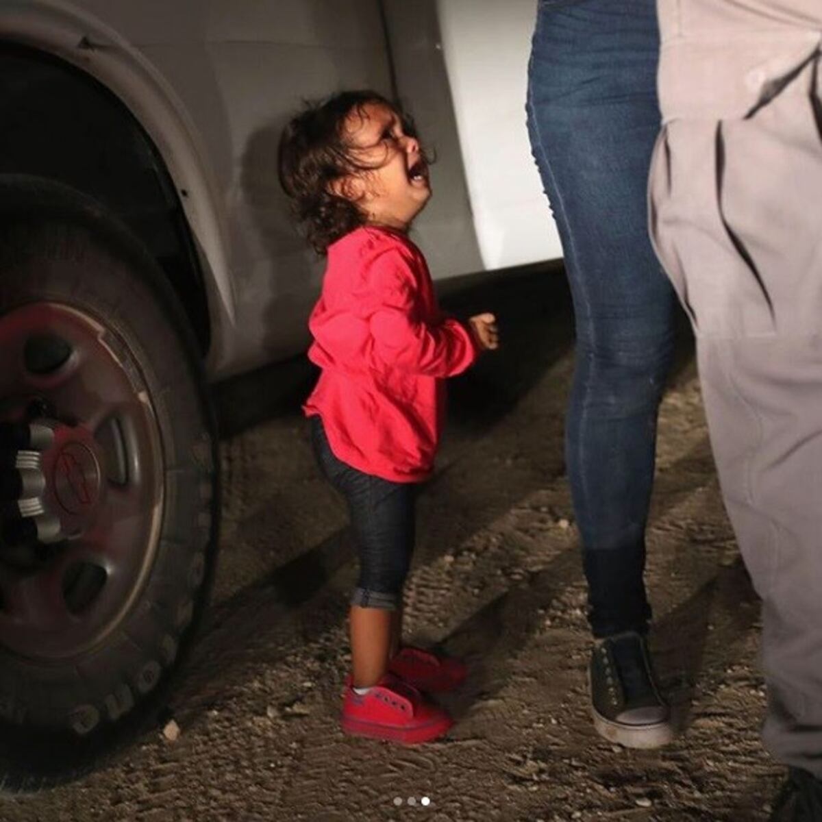 Trump contra la inmigración: la desgarradora foto que se hizo viral