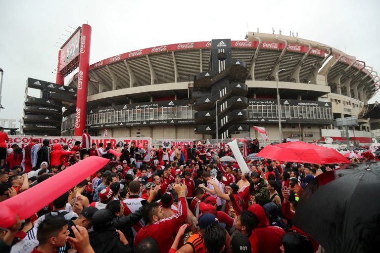 El banderazo del sábado (Foto: Marcos Brindicci/REUTERS)