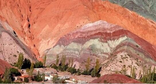 Cerro de los 7 colores en Purmamarca