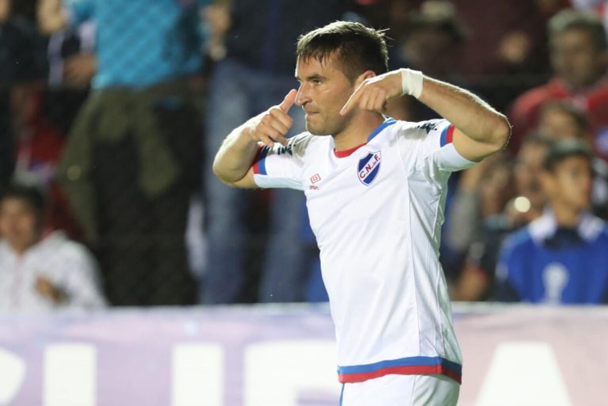 Gonzalo Bergessio, el 9 por el que va Belgrano como refuerzo prioritario
