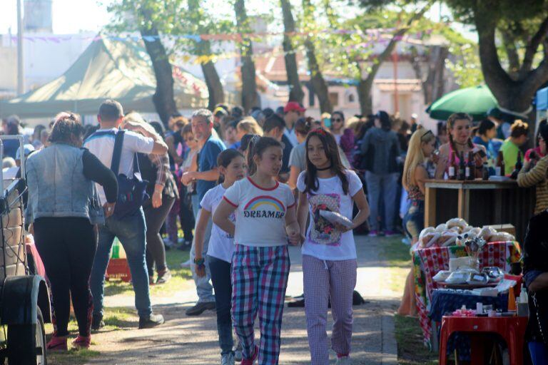 Paseo en Plaza Moreno