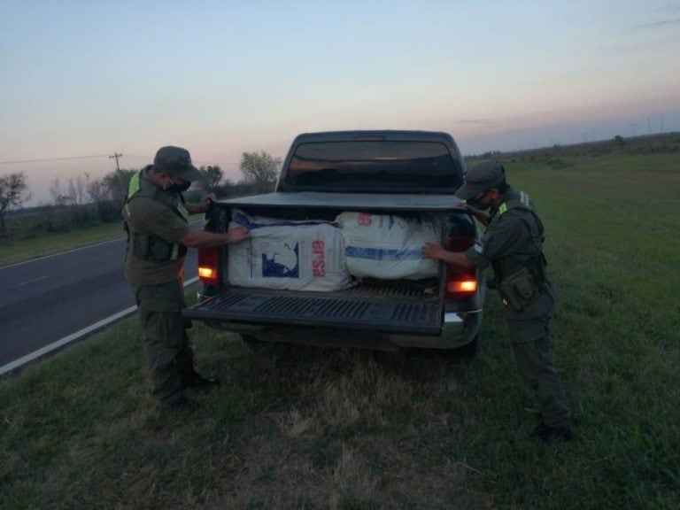 Importante camioneta fue descubierto en una camioneta abandonada.