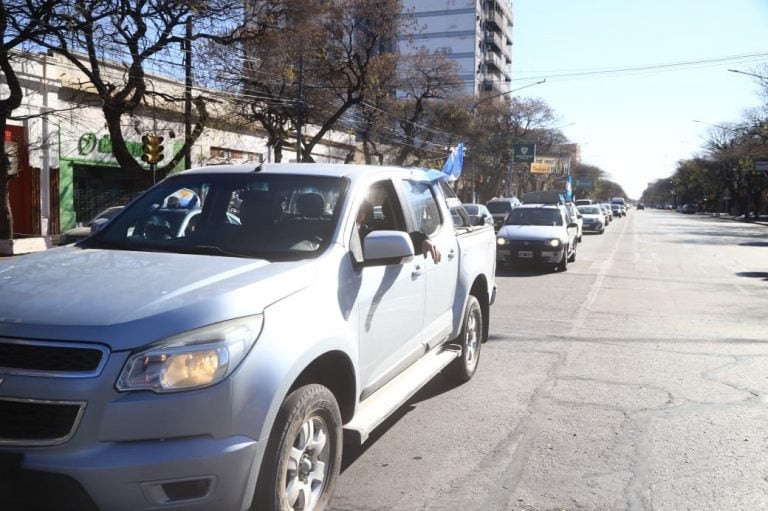 Caravana por el 17A. Foto Diario de San Rafael.