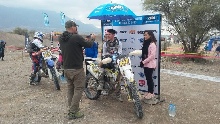 Robledo además de participar del Campeonato Argentino, está cumpliendo una gran labor el el Provincial de Enduro en la máxima categoría.