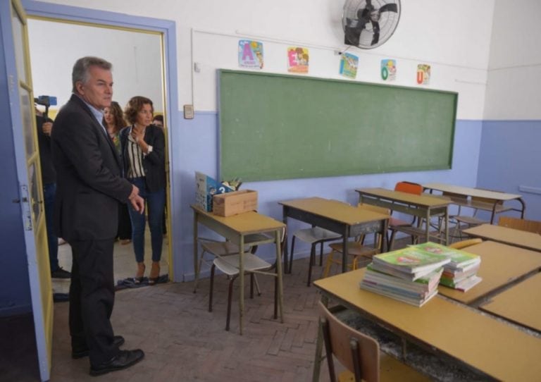 El intendente supervisó los avances de la escuela Nº 6