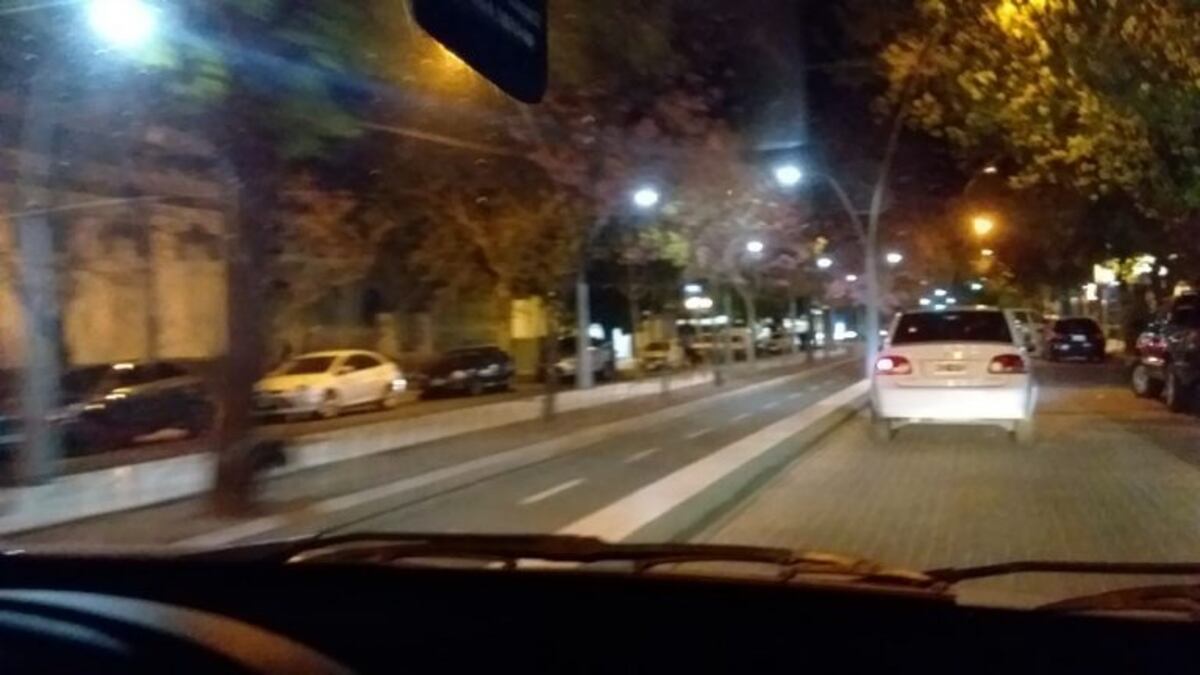 Aglomeración y barbijos en un fin de semana de octubre