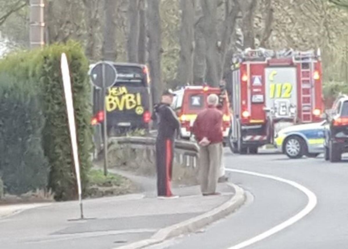 Un jugador del Dortmund herido por una explosión cerca del micro que trasladaba a los jugadores