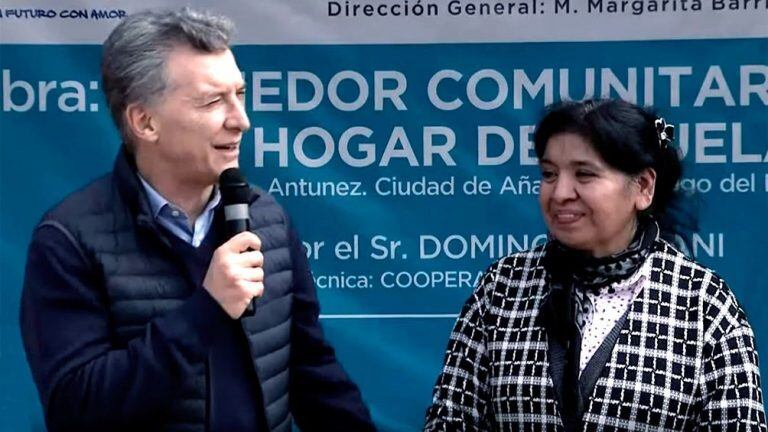 Margarita Barrientos y Mauricio Macri. (Web)