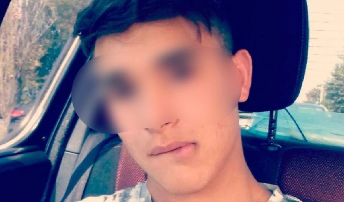"Estoy yendo caminando a Mar del Plata", dijo el joven buscado por el triple crimen en Melchor Romero