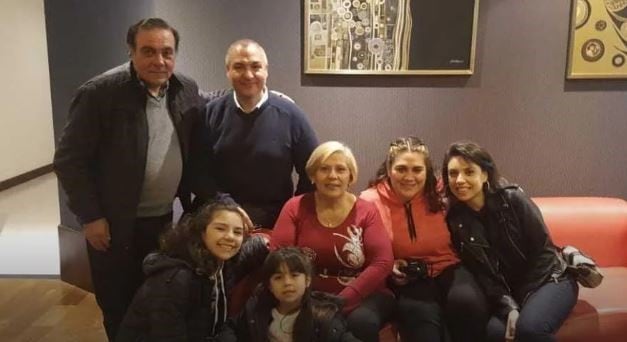 Pablo , Oscar y familia, juntos a 37 años de Malvinas.