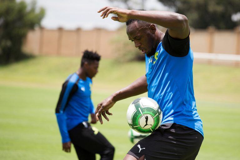 Former Olympic sprinter Usain Bolt attends a practice session with Mamelodi Sundowns soccer team in Johannesburg, South Africa, January 29, 2018.  REUTERS/James Oatway