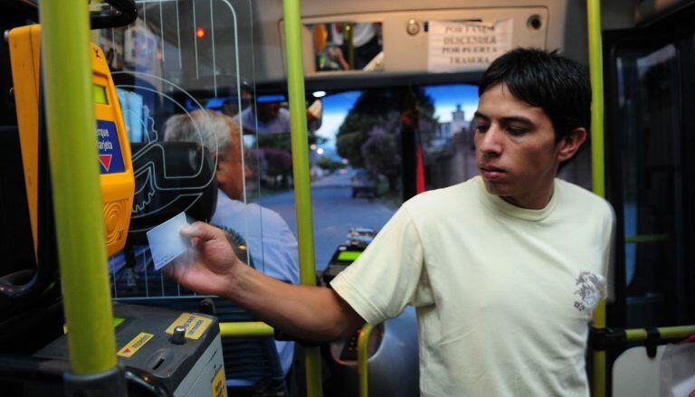 Cómo tramitar el boleto estudiantil gratuito en Salta