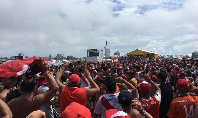 Superclásico en la playa