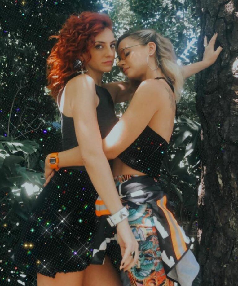 Celeste Cid y Julieta Zylberberg "prendidas fuego" en una producción de fotos