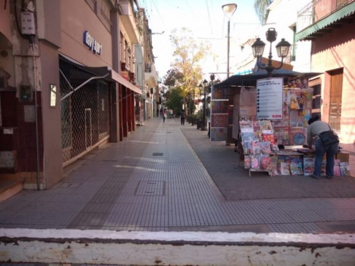 Por falta de personal, no multarán en tiempo real a los comercios abiertos