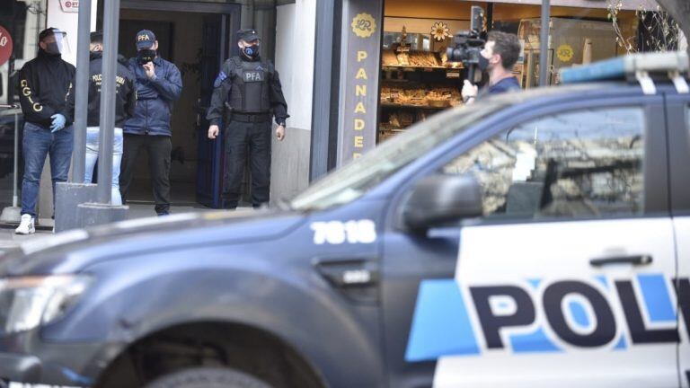 Quedó detenido el profesor de Odontología acusado de cobrar para aprobar alumnos.