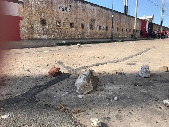 Hubo nuevos enfrentamientos entre las barras de Chacarita. @barrascodigo