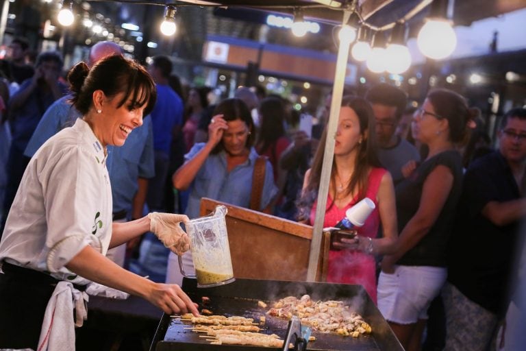 Mercadillo del Patio en cierre de Semana Gastronómica