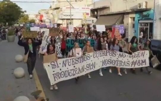 Marcha 8M en Punta Alta