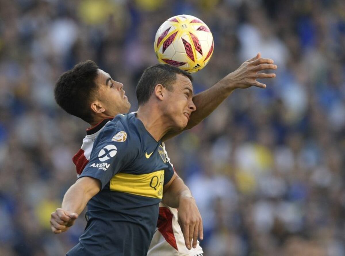 Leonardo Jara sufrió un desgarro y se perderá varios partidos importantes con Boca