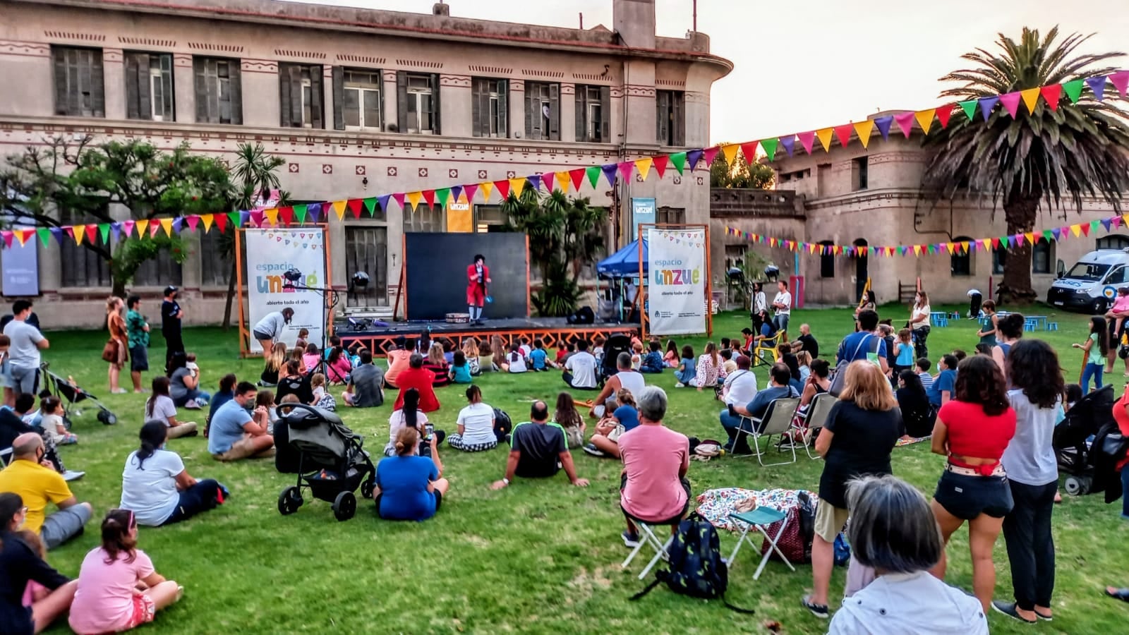 El Subsecretario de Derechos para la Niñez, Adolescencia y Familia del Ministerio de Desarrollo Social recorrió además, el Espacio de Promoción de Derechos “Unzué”