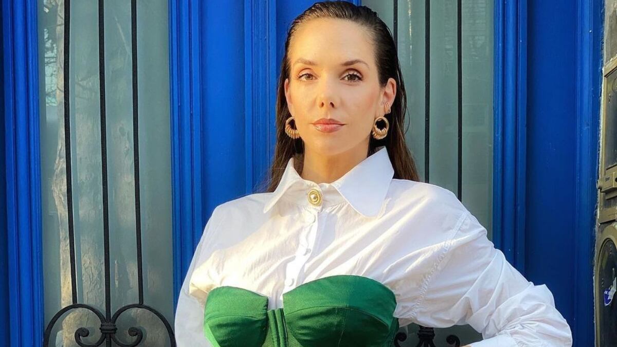 Julieta Nair Calvo deslumbró a todos con su microbiki alopardada desde Brasil