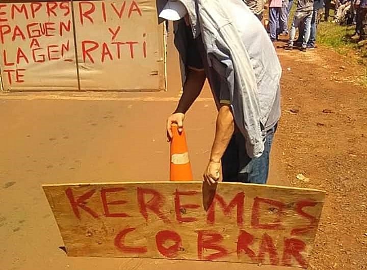 Corte de ruta en Iguazú.