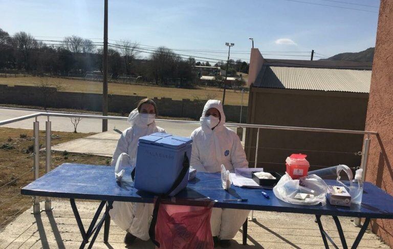 Operativo sanitario en barrios de Malagueño. (Foto: Municipalidad de Malagueño).