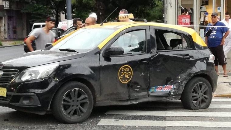 Dos policías chocaron en la zona sur de Rosario. (Rosario3)