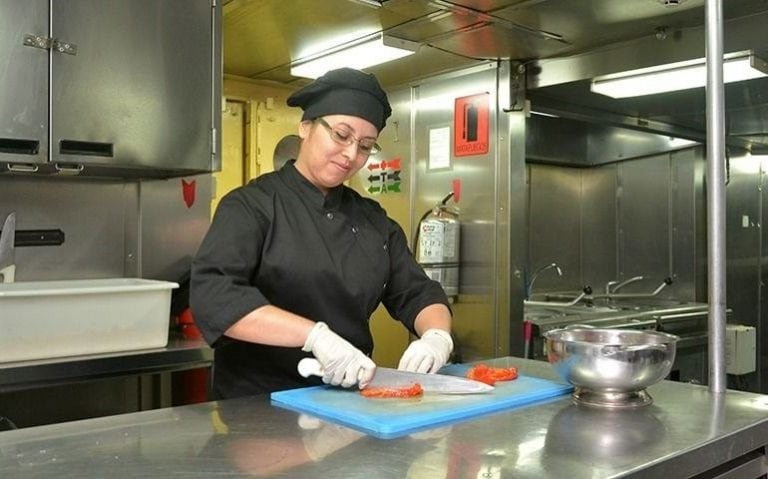 Natalia ingresó a la Escuela de Suboficiales de la Armada Argentina en el 2010.