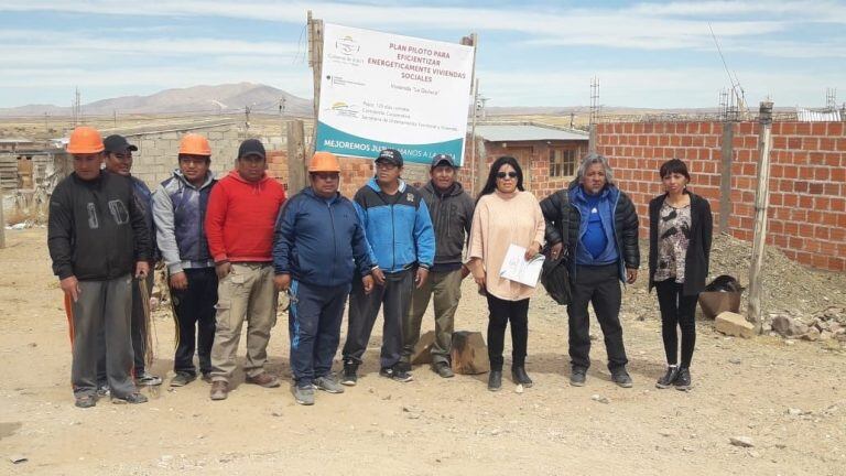 Está en marcha el “Plan Piloto para eficientizar energéticamente viviendas sociales construidas por cooperativas en la Provincia de Jujuy”.