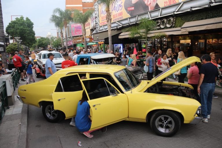 Así se vivió la exhibición de autos este sábado por la tarde.