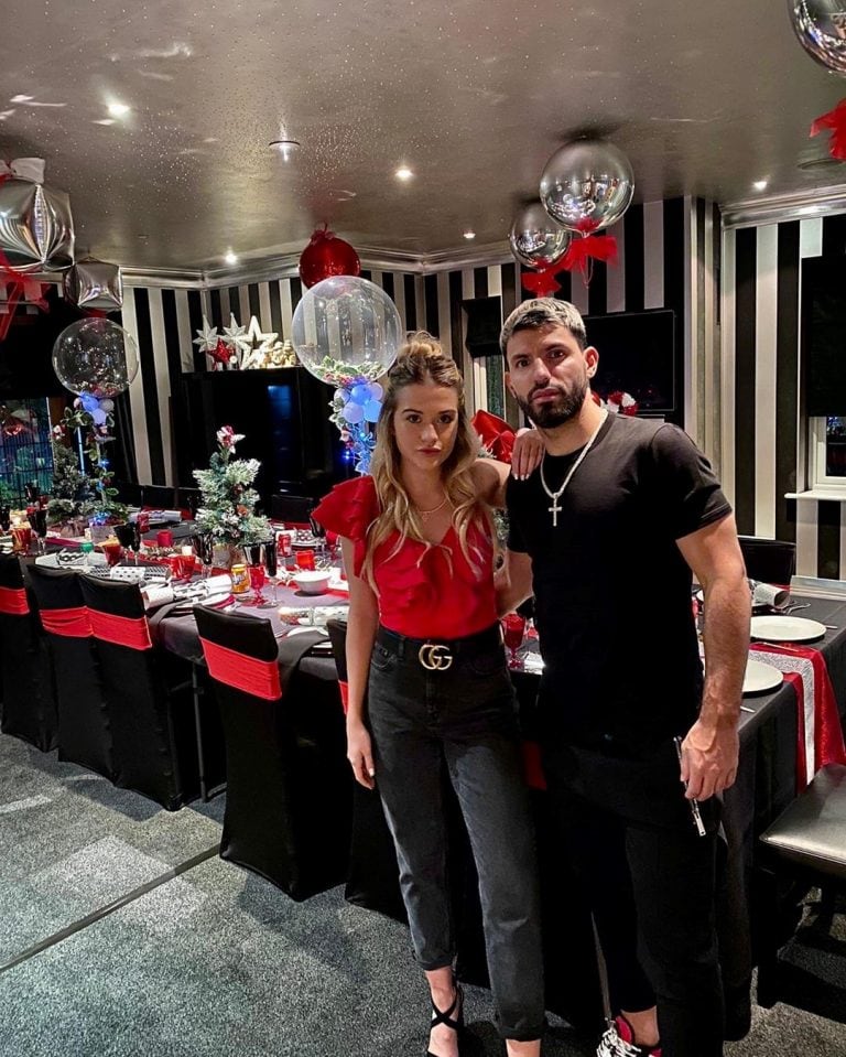 El Kun Agüero pasó en Manchester la Navidad junto a su pareja Sofía Calzetti y a su familia (Foto: Instagram/ @kunaguero)