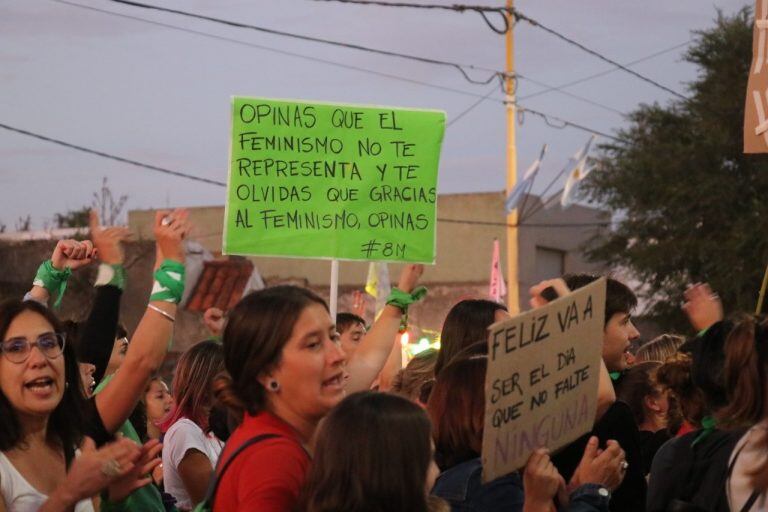 Acto por el Día Internacional de la Mujer en Tres Arroyos